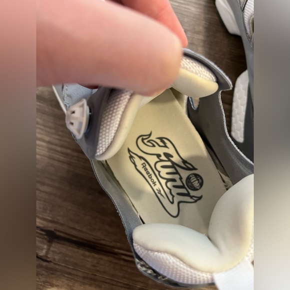 Reebok fury - Picture 5 of 6